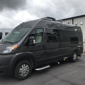 Autocaravana de Lujo ENTEGRA ETHOS 20A 2023 Usada para Acampar, para Vehículo, Número OEM. Autocaravana Euro 5 Emisiones 4-6 Pasajeros - Product Image 1