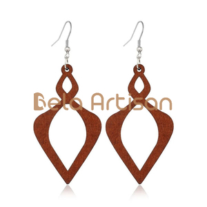 Aretes Colgantes de Madera Grabados con Láser BALA ARTISAN, al por Mayor con Opciones Personalizadas para B2B, Hechos en India - Product Image 1