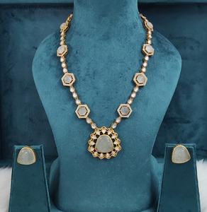 ชุดสร้อยคอโมนาลิซ่า สโตน บาส และ โพลกี้ ดีไซน์เรียบง่าย เหมาะสำหรับงานปาร์ตี้ ชุดลำลอง คุณภาพพรีเมียม - Product Image 3