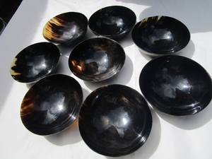 Exportador indio, cuenco de cuerno hecho a mano artesanal, alternativa natural para una presentación de comida elegante disponible para cantidades a granel - Product Image 5