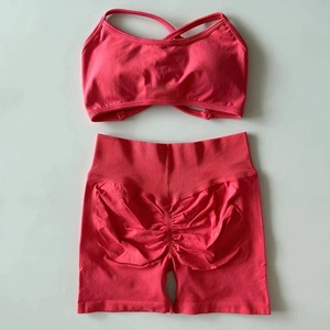 Women's 2-Piece Seamless Yoga Set Solid Pattern Scrunch Butt Legging and Halter Sports Bra Workout Gym Suit in XXL XS Sizes - Product Image 1