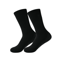 2025 nouveauté hommes logo personnalisé Premium coton anti-dérapant plaine Grip Pilates chaussettes de sport équipage intérieur Silicone chaussettes antidérapantes