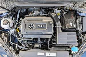 Volkswagen GTI Autobahn 2018 d'occasion, sans réserve, 4 cylindres turbocompressés, évalué par Regular Car Reviews, non modifié - Product Image 6