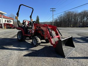 Tractor Mahindra 1120HST de Alta Calidad, Máquina Agrícola en Buen Estado, Mini Tractor 4x4 Disponible para la Venta - Product Image 4