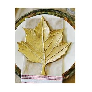 Plateau de service alimentaire en laiton doré, Design de feuille indien, plateau décoratif pour la cuisine - Product Image 4