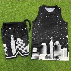 Short de basket-ball en polyester personnalisé 100% nouveau style uniforme d'été imprimé avec une caractéristique respirante fabriqué au Pakistan - Product Image 2