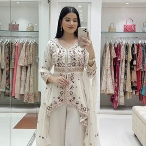 Conjunto Sharara de Seda Rangoli Pura, Hermoso y Elegante, Estilo Étnico Pesado, para Fiestas y Bodas, para Mujer - Product Image 1