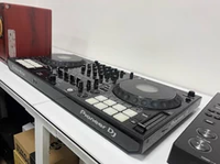 Pioneer DDJ-1000 d'occasion, une table de mixage DJ adaptée aux bars et aux salles privées