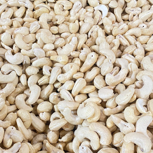 Noix de cajou brutes de haute qualité en gros du Vietnam à bas prix Santigo Durée de conservation de 24 mois - Product Image 1