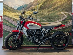 Mejor Oferta: Nueva Motocicleta Ducati Scrambler Icon 2025 para Venta Mundial - Product Image 6