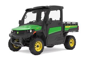 Achetez des John Deere XUV 835M et 845M Gator à vendre, moteur essence 54 CV, 4x4, benne de chargement, véhicule utilitaire tout-terrain, usage professionnel. - Product Image 3