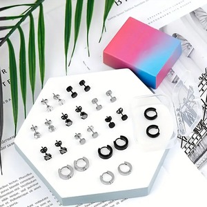 Boucles d'oreilles créoles CZ en acier inoxydable plaqué or à la mode pour hommes à la mode Style punk hypoallergénique vêtements polyvalents - Product Image 2