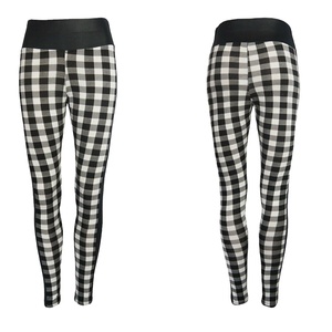 กางเกงเลกกิ้งผู้หญิงแบบซับลิเมชั่น วัสดุนุ่มคุณภาพดี หลากหลายขนาด ดีไซน์ใหม่ ยั่งยืน - Product Image 1