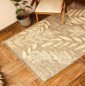 Tapis rond rustique en jute, médaillon bleu peint à la main et motif chevron, détail de franges bohème, tapis en fibre naturelle en gros - Product Image 4
