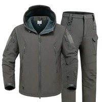 Conjunto de Chaqueta y Pantalones Cargo Softshell para Hombre, Ropa de Trabajo Utilitaria Impermeable y Cortavientos para Senderismo y Trekking al Aire Libre, con Bolsillos con Cremallera