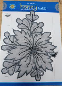 Encaje bordado floral colorido Premium para uso étnico Diseño personalizado Bordado de encaje floral colorido para la fabricación de prendas de vestir - Product Image 2