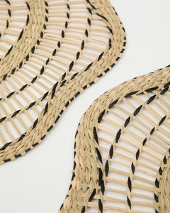 Nouveau design Tapis de table tissé minimal pour la salle à manger Décor écologique Boho Home Accent Napperon élégant fait à la main en jonc de mer - Product Image 2