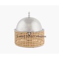 Casserole et chauffe-plats Ruffoni argentés, brillants, polis, attrayants, avec différentes tailles et logos, design martelé, pour la cuisson à la cocotte.