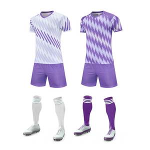 Maillots de football 24/25 personnalisés blancs Kits de football d'équipe Vêtements de football de qualité supérieure - Product Image 2