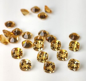 Citrino Amarillo Natural de 4mm-8mm, Corte Cojín, Facetado, Gemas Sueltas Hechas a Mano de Alta Calidad para Joyería - Product Image 1