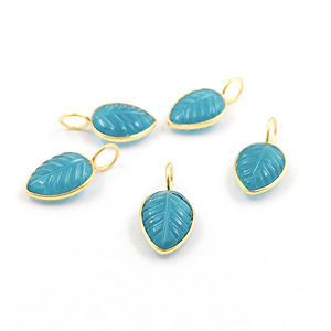 8x10 MM sculptée à la main Apatite pierre précieuse 925 argent chrétien pendentif à breloque plaqué or lunette réglage élégant conception de bijoux - Product Image 2