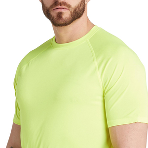 T-shirt pour homme de haute qualité en polyester, été, logo personnalisé, uni, t-shirt pour homme de qualité supérieure en gros - Product Image 1