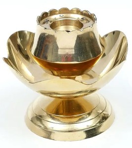 Porte-encens en laiton de couleur or brûleur d'encens en métal pour la maison et l'usage décoratif religieux brûleur d'encens en laiton - Product Image 1