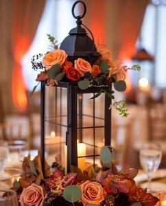 Centro de mesa de boda de hierro de diseño moderno para ajustes de mesa de recepción de boda elegantes y elegantes - Product Image 5