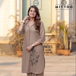 Mittoo eshani rayon twill coord set Ladies <b>Kurti</b> Wholesalers in Surat - Product Image 6
