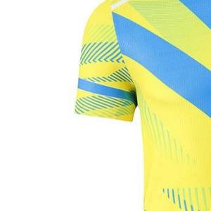 Maillot de football pour hommes personnalisable de haute qualité haut Anti-rides 100% Polyester col en V demi manches Logo personnalisé fabricant direct - Product Image 6