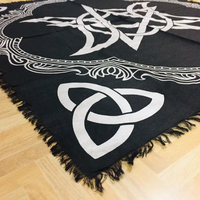 Nappe de table en coton pour Tarot Alter, motif Triple Lune Pentagramme Wiccan Pagan, magnifique, noir et or, carrée, par Indian Consigners