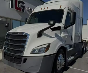 AFFORDABLE DISCOUNT 2020 <b>Freightliners</b> Cascadias 116 Sleeper Semi <b>Truck</b> 60 Integral Sleeper 450HP Automatic - Product Image 2