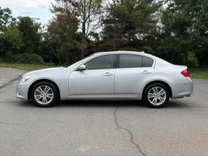 Voiture d'occasion Infiniti G37 Sedan 2013 à bas prix à vendre - Product Image 4