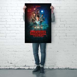Affiche de style moderne Stranger Things avec Winona Ryder pour décoration murale avec cadre noir - Product Image 4