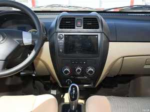 El Minibús a Gasolina Más Rápido - Modelo 36 2024, 4 Asientos, Transmisión Automática, Alta Velocidad, Autonomía de 250 km, Emisión Euro 4, Vehículo Usado - Product Image 3