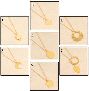 Ravissant bijoux plaqué or mat, breloques de créateur, pendentif, collier, lien classique, chaîne, pendentif, finition martelée, collier, bijoux - Product Image 2