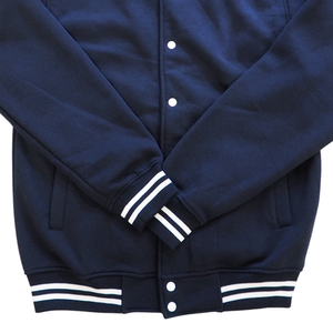 Venta al por mayor de chaqueta universitaria de calidad superior logotipo personalizado bordado calentado a prueba de viento manga larga botón decoración invierno lana - Product Image 2