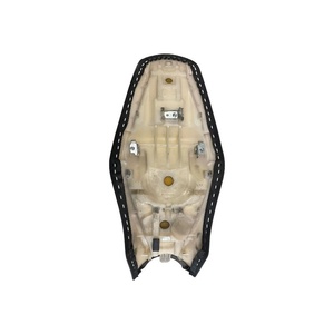 Asiento Completo Original Kawasaki ER-6N 2011, Asiento de Motocicleta de Plástico y Cuero de Alta Calidad - Product Image 1