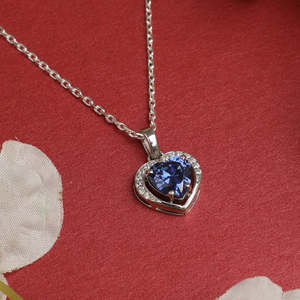 Pendentif Cœur Bleu Royal en Argent Sterling 925 pour Femme CLARA, Plaqué Rhodium, Sertissage Bezel avec Zircon Cubique Suisse, Cadeau pour Filles - Product Image 2