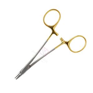 Porte-aiguille chirurgical manuel de haute qualité Derf TC avec inserts en carbure de tungstène, pointe dentelée, contrôle précis de l'aiguille - Product Image 6