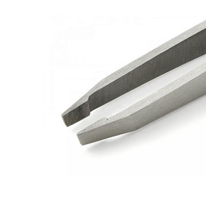 Pince à épiler à sourcils en acier inoxydable de haute qualité pince à épiler à cils de marque privée en gros pour l'épilation des sourcils - Product Image 1