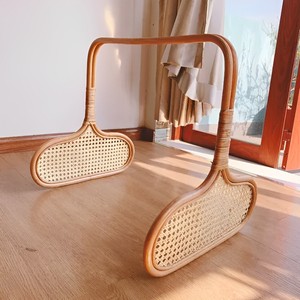 Cadre de gymnastique pour bébé en rotin naturel avec côtés en sangle de canne Arc de jeu Montessori écologique pour nouveau-nés et nourrissons - Product Image 2