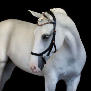 Brida de cuero (versión europea). Brida de cuero anatómica Aria La versión Euro es una brida de cuero Horse Snaffle - Product Image 3