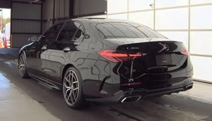 Mercedes-Benz Classe C C 300 2023 d'Occasion en Excellent État, Conduite à Droite et à Gauche Disponibles - Product Image 3