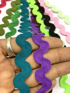 Garniture en dentelle Ric Rec vert clair en polyester Rik Rek Zig Zeg pour vêtements pour femmes africaines et Textiles de maison en gros Kushang Textile - Product Image 5