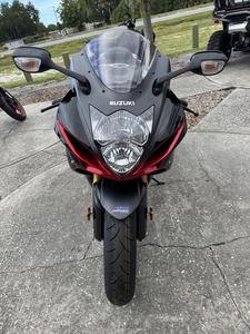 รถมอเตอร์ไซค์สปอร์ต GSX-R750 ปี 2026 สำหรับขายในตลาดประมูล ใหม่เอี่ยม กำลังเครื่องยนต์ 1001-2000 วัตต์ ความเร็วสูงสุด >80 กม./ชม.  รับมัดจำ - Product Image 6
