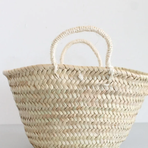 Créations Artisanales PANIER EN PAILLE NATURELLE - Product Image 1