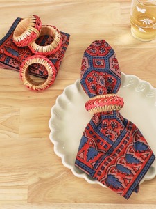 Anillo para Servilletas de Ratán con Detalles Rojos, Porta Servilletas Hecho a Mano, Decoración Rústica para Mesa de Restaurante, Hogar, Comedor, Bodas y Celebraciones - Product Image 5