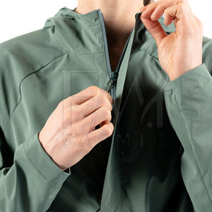 Veste coupe-vent décontractée pour femmes - Couleur et logo personnalisés, tissu tricoté respirant imperméable, à capuche - Product Image 5