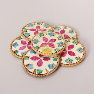 ที่รองแก้วสำหรับดื่มที่รองแก้วหวายพร้อมเปลือกหอยทนทานสำหรับป้องกันโต๊ะกาแฟขายส่งจากเวียดนาม - Product Image 1